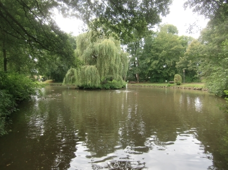 Schermbeck-Gahlen : Mühlenteich an der Kirchstraße